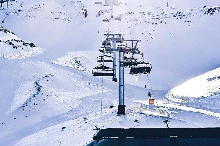 Tour panoramico di Mount Hutt con ritiro sci e SPA