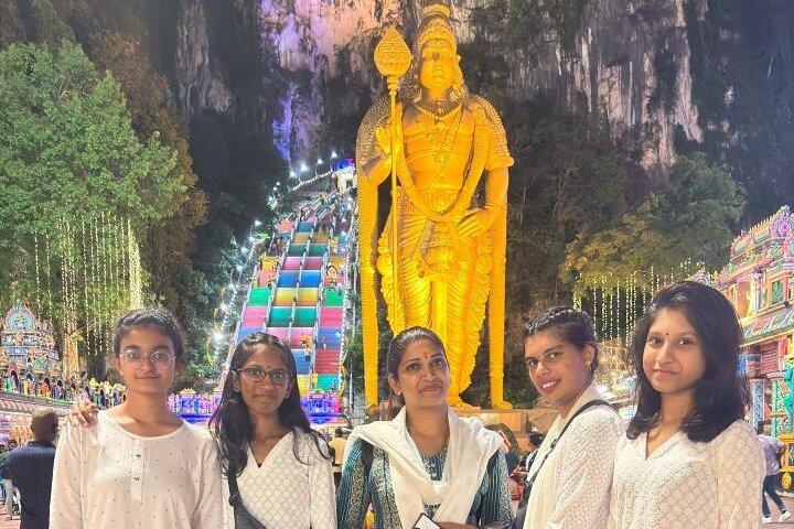 Kuala Lumpur & Batu Caves Trasferimento privato in auto da Ipoh