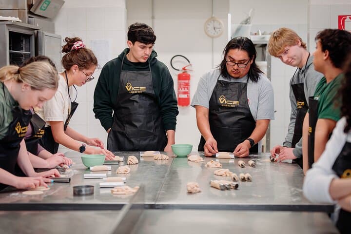 Italian Gelato, Tiramisu and Cannolis Cooking Class in Rome