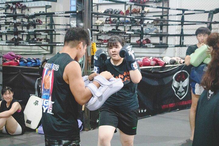Bangkok Muay Thai Class per il divertimento Fitness e incremento della fiducia