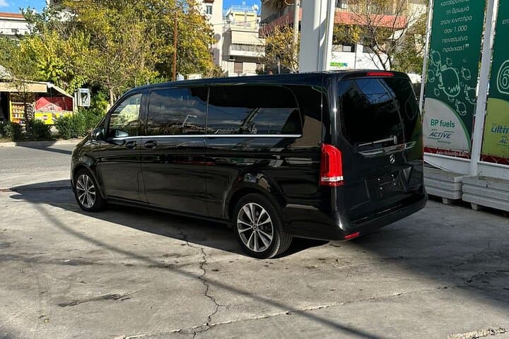Private Transfer Piraeus Port to Athens Airport