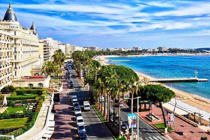 Trasferimento privato dall'aeroporto di Nizza a Cannes o da Cannes a Nizza