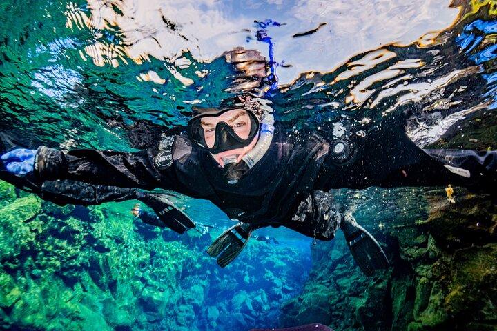 Silfra Snorkel - Tra continenti - Quando la qualità conta