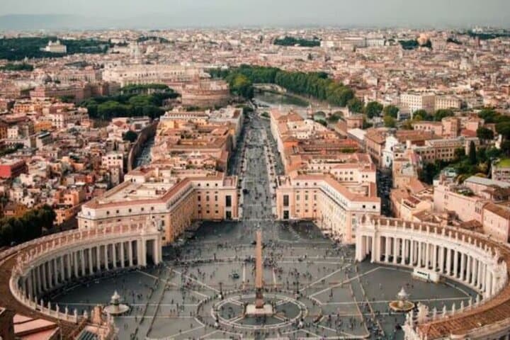 Rome St. Peter’s Basilica and Vatican Grottoes Guided Tour