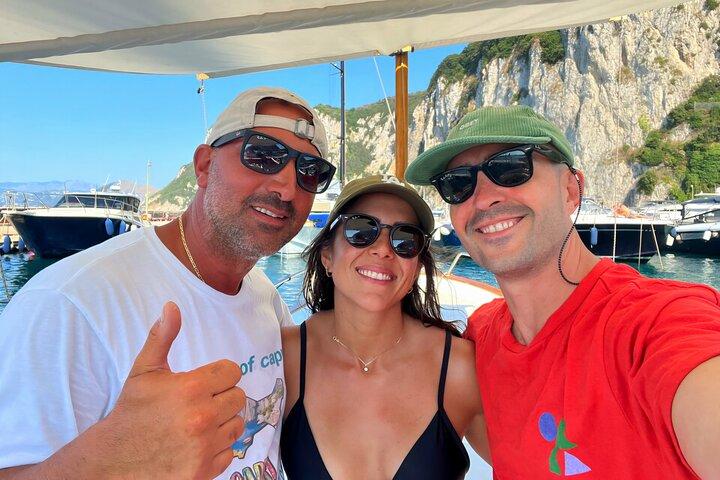 Dolce Vita privat bådtur: Capri Escape på en klassisk Gozzo