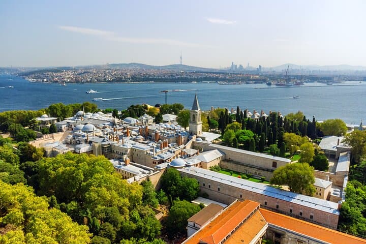 Istanbul: Private Tour Topkapi Palace and Harem