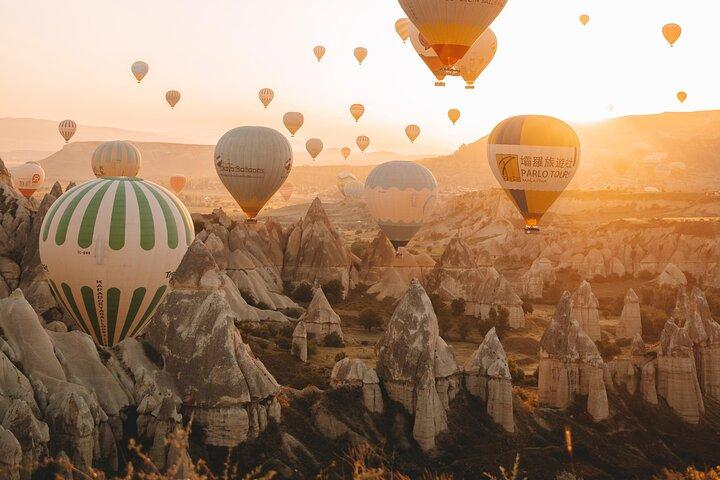 Visite privée d’une journée des icônes de la Cappadoce avec voiture et Guide local