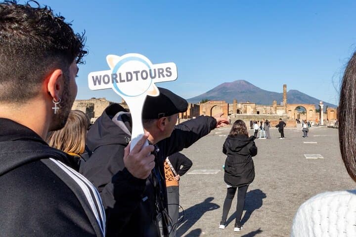 Private Tour in Pompeii Sorrento and Positano