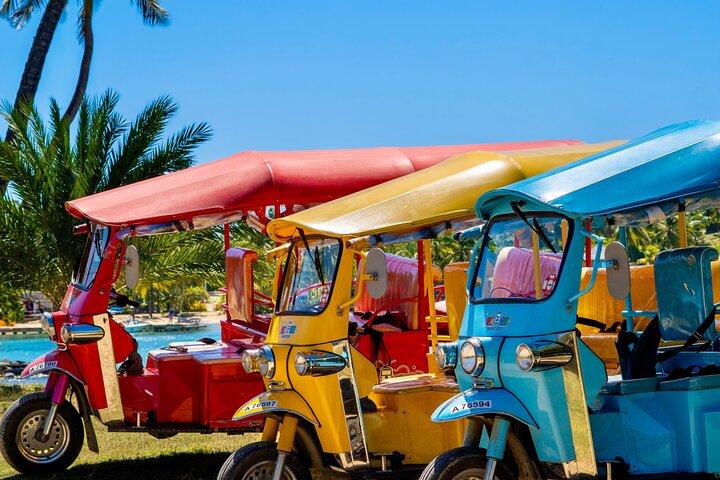 Tuk Tuk - Historisk hamn, strand och öl!