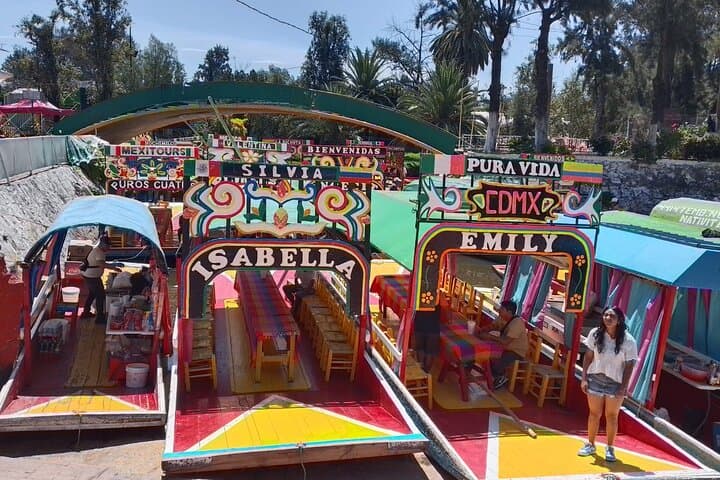 Tour to Xochimilco and Coyoacan and Frida Khalo