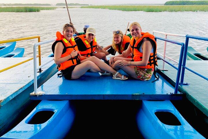 Tour por la laguna Pottuvil : Aventura de manglares en la bahía de Arugam