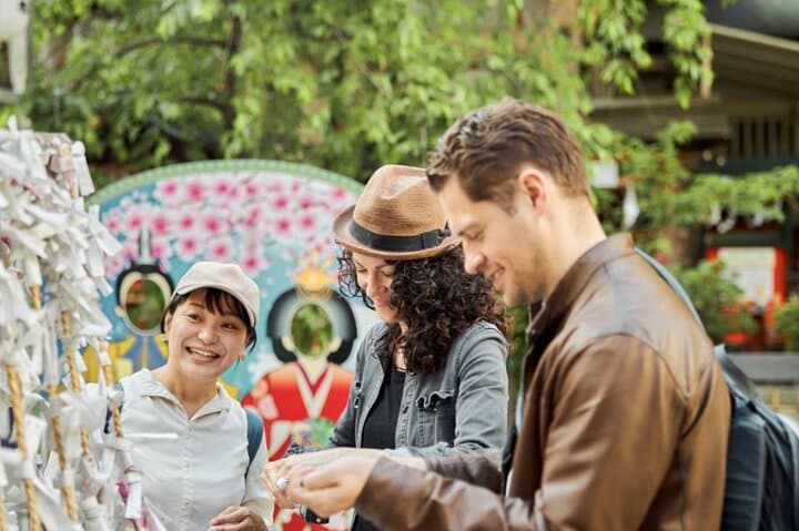Osaka Private Half-Day Tour with a Local – Secrets & Highlights