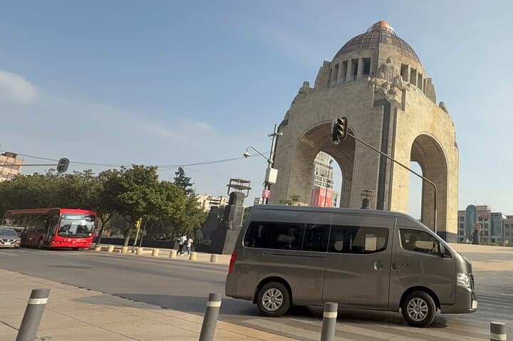 Personalized and Private Van Tour in Mexico City