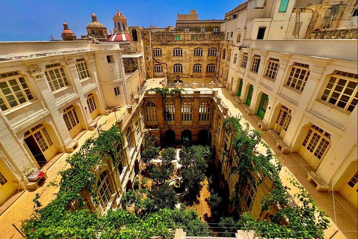 Mysterium Fidei-klooster en geheime tuin in Valletta