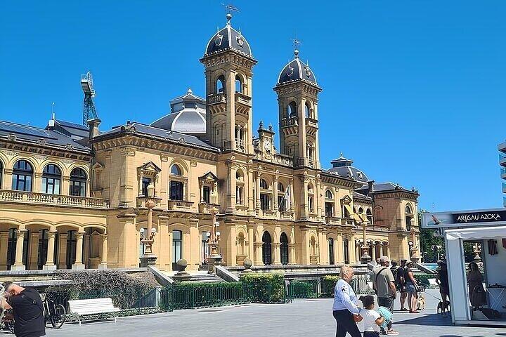 The Hidden Soul of San Sebastian: Art & Architecture (Max 8)