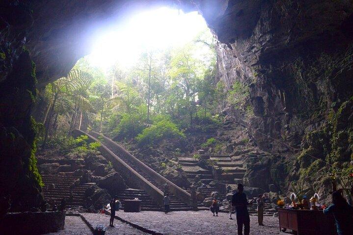 ハノイ : 1 - パフュームパゴダへの日帰り旅行(絶景手漕ぎボートの旅付き)