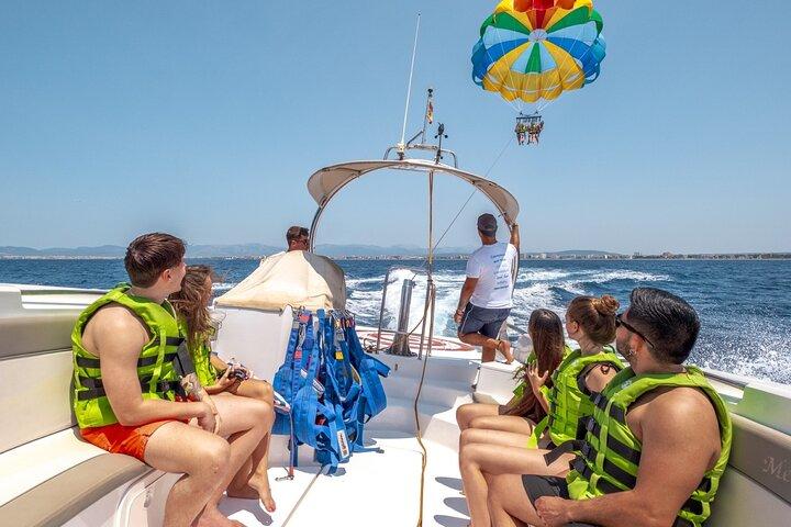 Privé speedboot naar Dolphin House met parasailing – Hurghada