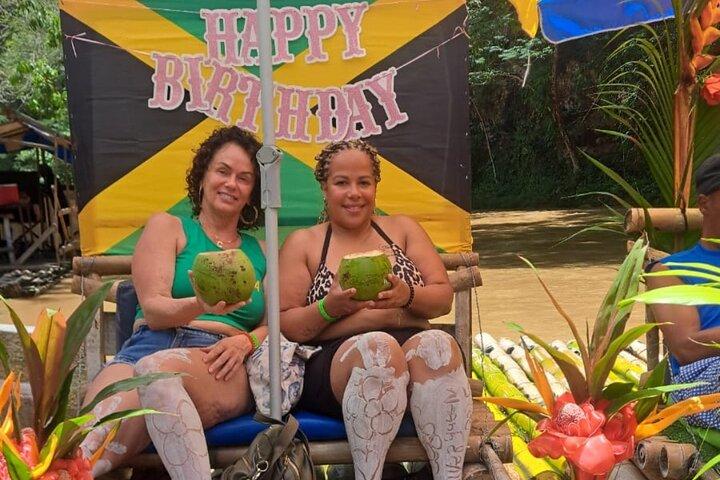 Montego bay bambus rafting & limestone fod massage