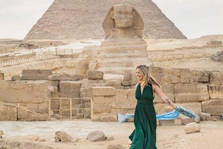 Cairo by Plane Day Trip to Pyramids and Museum - Sharm El Sheikh