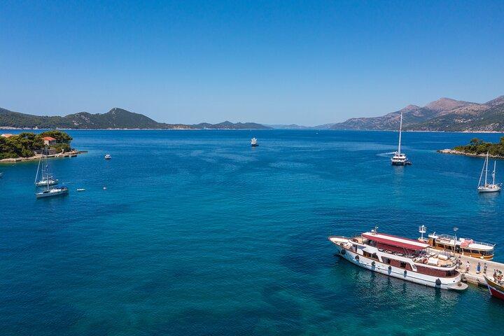 Croisière d'une journée aux îles Elaphiti au départ de Dubrovnik avec déjeuner