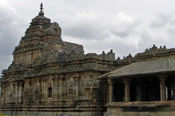 Hubli til Hampi, Anshi National Park og Goa Beach Tour