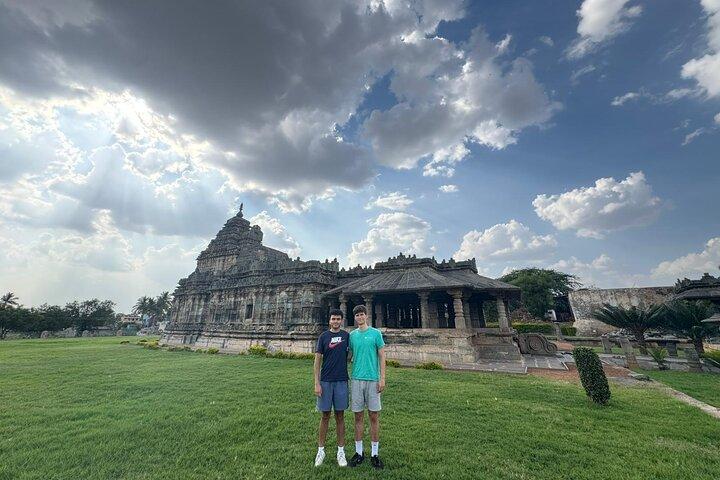 Hubli til Hampi, Anshi National Park og Goa Beach Tour