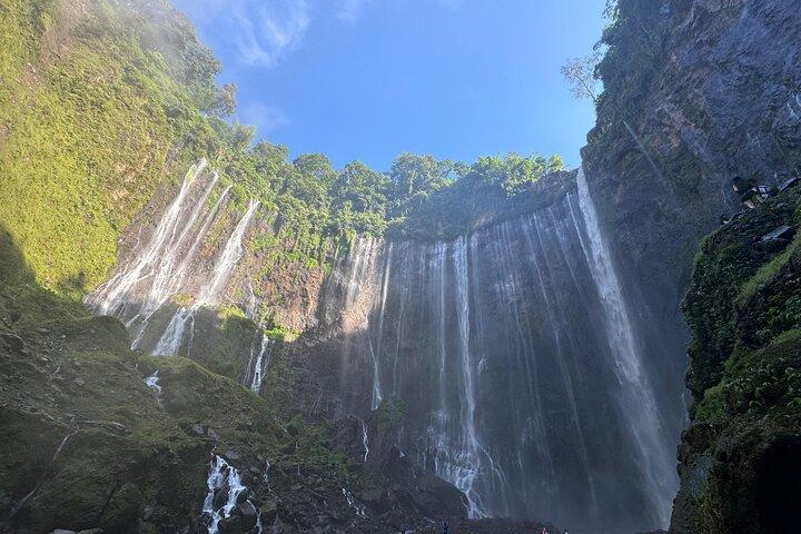 2D1N Tumpak Sewu vattenfall och Bromo Sunrise äventyrstur
