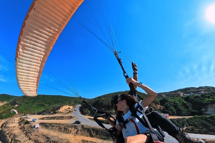 Paragliding At Istanbul Ormanlı