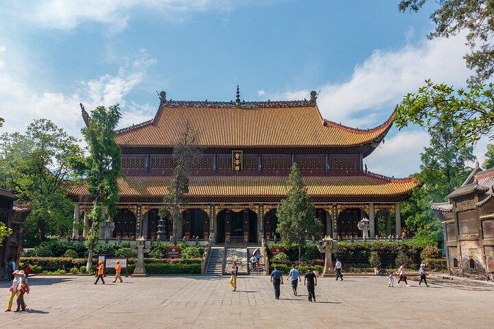 Changsha Private Day Trip: Nanyue Mount Hengshan & Temples