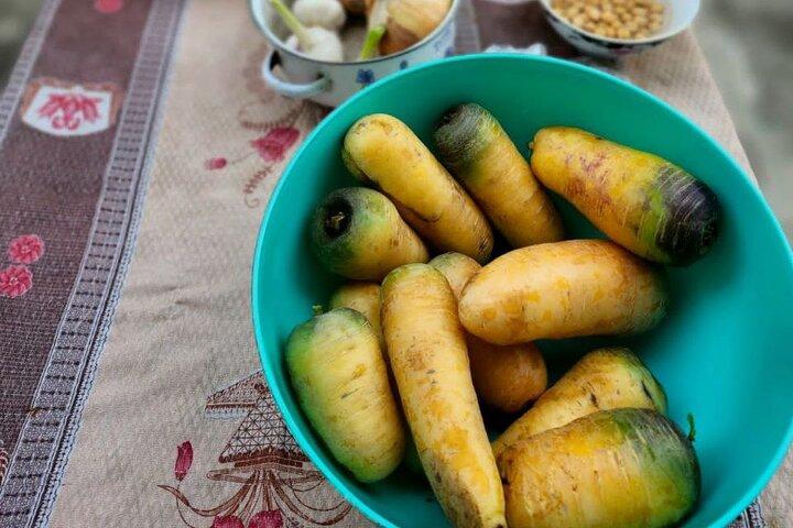 Classe de cozinha na aldeia com a família local em Samarcanda