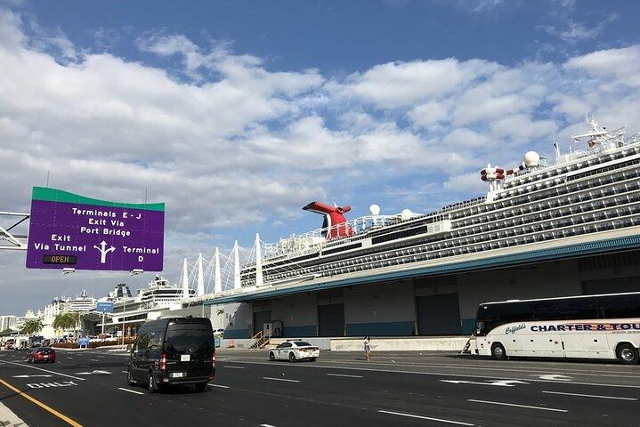 Privé cruise transfer : Miami luchthaven en stad naar de haven van Miami