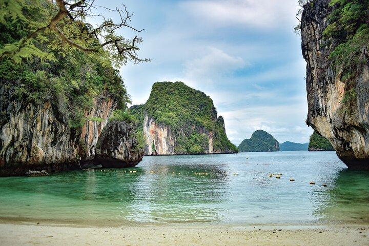 Hong Island Sunset en Bioluminescent Plankton Tour vanuit Krabi