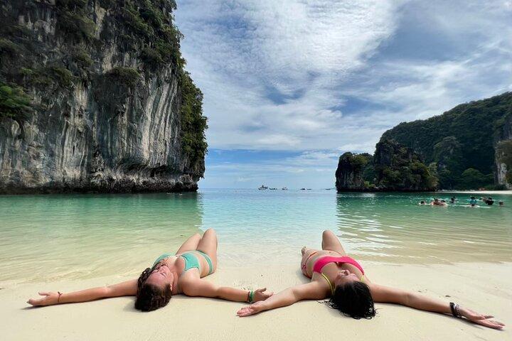Hong Island Sunset en Bioluminescent Plankton Tour vanuit Krabi
