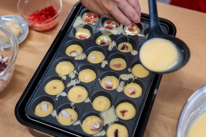 Osaka Home Feast Cooking and Sake Experience