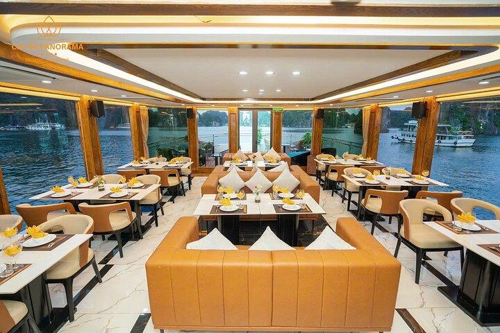 Cat Ba : Luxe dagcruise van D’Charme naar het hart van Lan Ha Bay