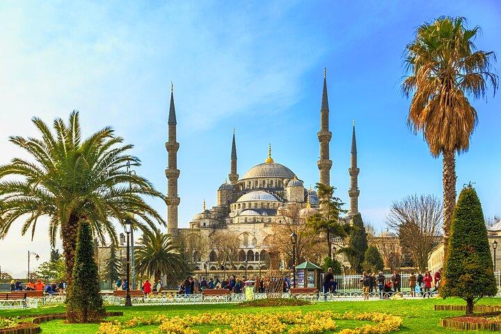 Full-Day Istanbul Old City, Topkapi Palace & Bosphorus Cruise
