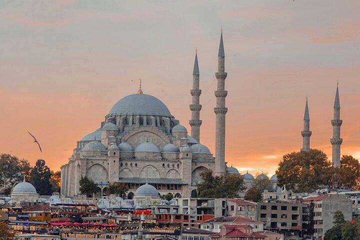From Streets to Minarets An Istanbul Stroll
