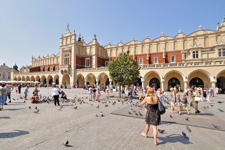 Krakow Old Town Highlights Private Walking Tour