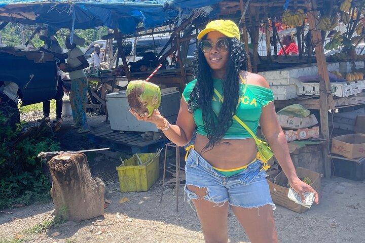 Montego Bay City Highlights Tour e compras com rafting de bambu