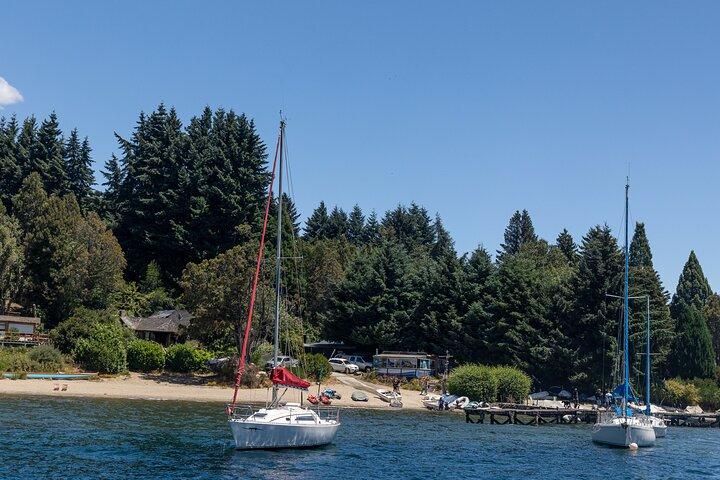 Sailing boat ride on Lake Nahuel Huapi in Bariloche