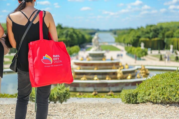 Half Day Guided Tour of Palace of Versailles with Entry Ticket
