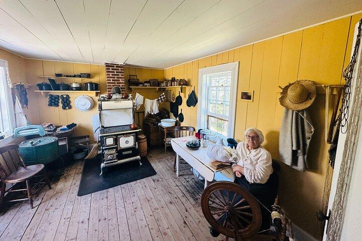 IONA El Museo de Highland Village