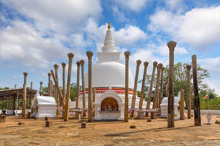 Besøg Den Hellige By Anuradhapura