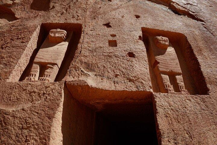 Excursión de día completo al patrimonio de Hegra y Dadan