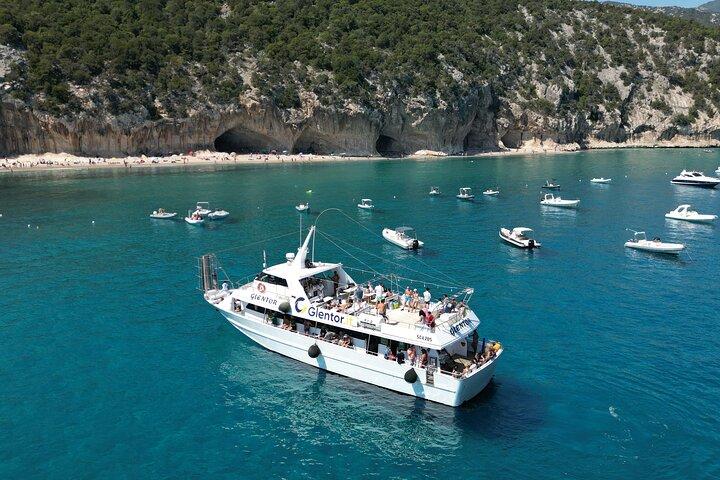 Cruise in the Gulf of Orosei