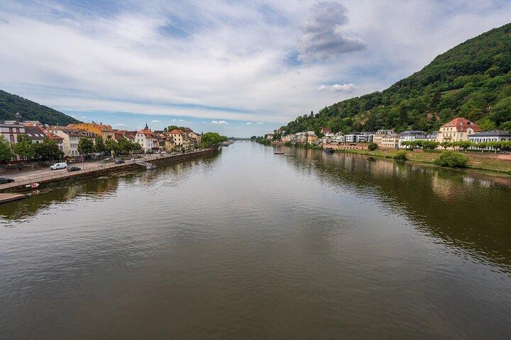 Experiência privada do charme riverside de Heidelberg de Frankfurt