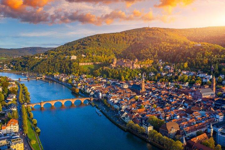 Experiência privada do charme riverside de Heidelberg de Frankfurt
