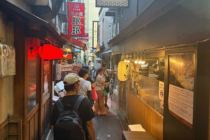 Osaka Night Walk : Discover Umeda Food and Pub