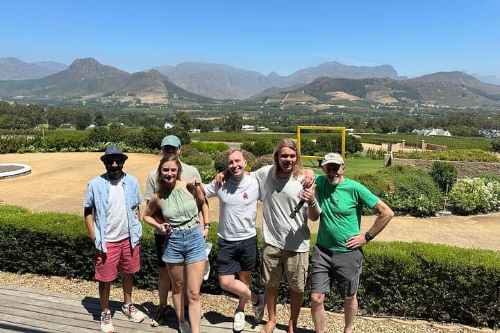 Franschhoek and Stellenbosch Wine Tour with Tastings and Lunch