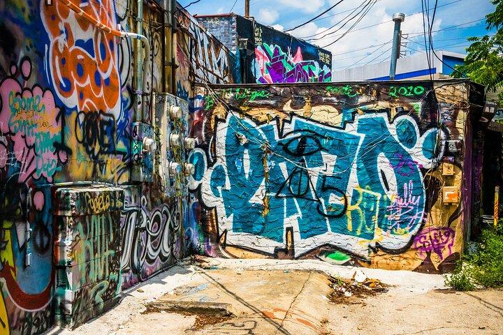 Astonishing Art Walk : Hotlanta Hustle